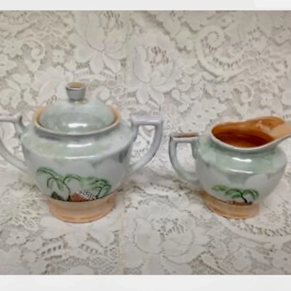 Vintage, 1930s, Japan, Lusterware, Variant Gaudy Blue Willow 5pc Tea Set